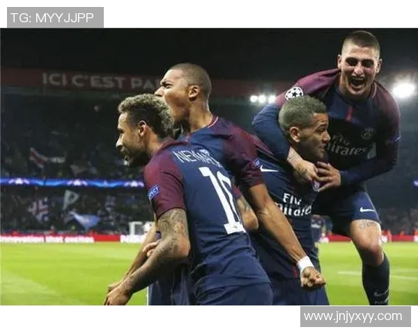 曼城遭欧足联重罚三千万并禁赛一年引发广泛关注